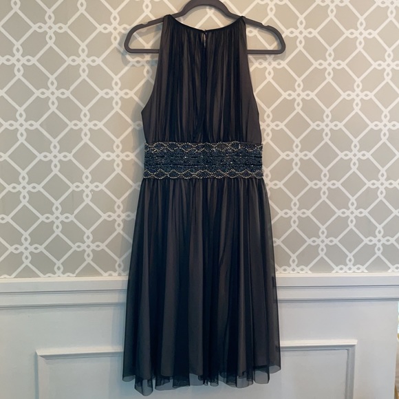 JS Boutique Beaded Cocktail dress - Picture 4 of 5